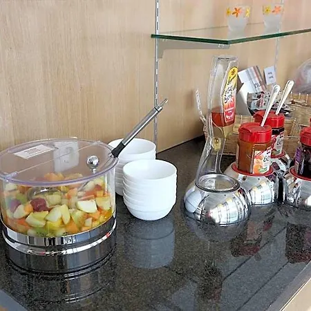 Hotel Ibis Budget 2*