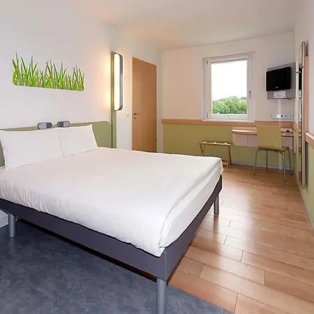 Ibis Budget 2*