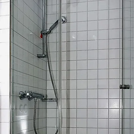 Ibis Budget Hotel 2*